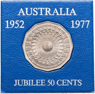 купить Австралия 50 центов (cents) 1977 "25-я годовщина вступления на престол королевы Елизаветы II"