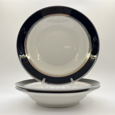 купить Набор суповых тарелок на 3 персоны, фарфор, золочение, Фарфоровый завод «Пролетарий» (Бронница, Мста), СССР, 1967-1975 гг.