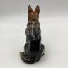 Купить Статуэтка "Сидящая овчарка", фарфор, аэрография, Астраханский фарфоровый завод «Сциталис», Российская Федерация, 1991-2000 гг.