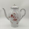 Купить Чайник (кофейник), украшенный ажурным рельефным декором и цветами на тулове, фарфор, деколь, золочение, Западная Европа, 1900-1930 гг.