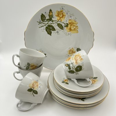 купить Набор чайно-кофейный с цветочным декором на 4 персоны, фарфор, деколь, золочение, Wloclawek (Влоцлавская фаянсовая фабрика), Польша, 1960-1980 гг.