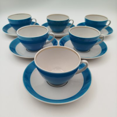 купить Набор кофейных пар в минималистичном стиле на 6 персон, фарфор, крытье, золочение, Фарфоровый завод «Пролетарий» (Бронница, Мста), СССР, 1958-1967 гг.