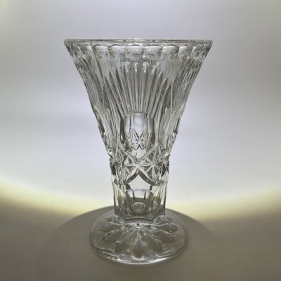 купить Миниатюрная ваза с резным декором, хрусталь, пресс, Россия, 2000-2010 гг.