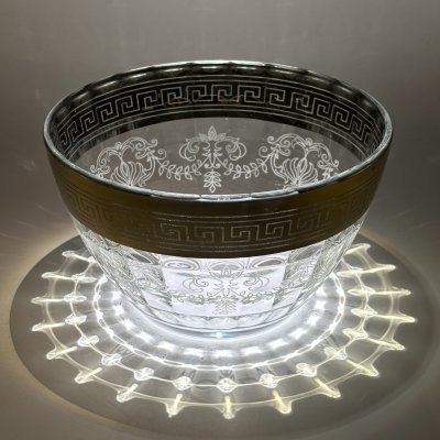 купить Салатник, украшенный растительным декором, стекло, золочение, Российская Федерация, 2000-2010 гг.