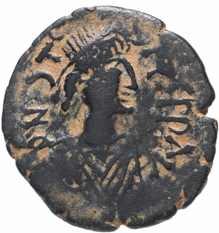 купить Варварское подражание монете  Юстина I, 6 Век Н.Э., 40 нуммиев (фоллис).