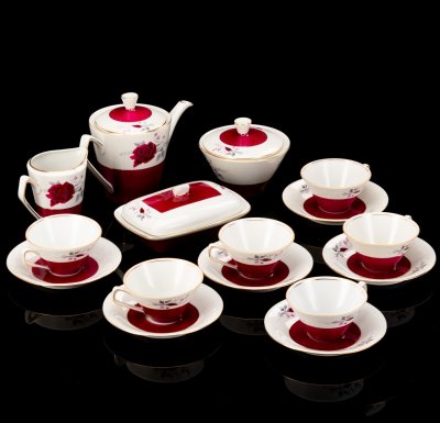 купить Сервиз кофейный, украшенный цветочным декором (16 предметов), фарфор, деколь, золочение, Chodziez, Польша, 1964-1991 гг.