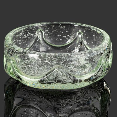 купить Пепельница с декором в виде гирлянд, стекло, гутная техника, налепы, бульгазе, Львовская керамико-скульптурная фабрика (ЛКСФ), СССР, 1960-1980 гг.