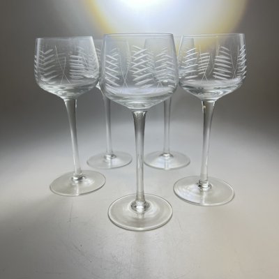 купить Набор из 5 рюмок на длинной ножке с резным растительным декором, стекло, алмазная грань, СССР, 1970-1990 гг.