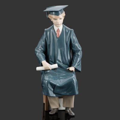 купить Статуэтка "Юноша выпускник", фарфор, Lladro, фарфор, Lladro, Испания, 1990-2000 гг.