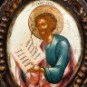 Купить Икона "Святой апостол и евангелист Лука" в резном обрамлении, дерево, темпера, резьба, золочение, Российская империя, 1750-1800 гг.
