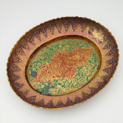 купить Конфетница (орешница) овальной формы в восточном стиле с цветочным узором, латунь, холодный эмали, Индия, 1970-1990 гг.