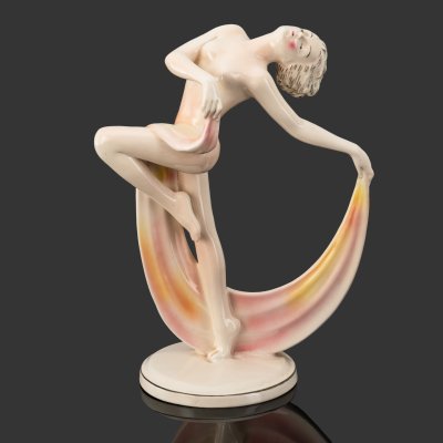 купить Статуэтка "Танцующая девушка", фаянс, роспись, Katzhütte (Кацхютте), ГДР, 1958-1990 гг.