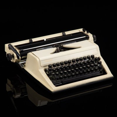 купить Машинка печатная портативная "Любава" в кофре с инструкцией, металл, полимерный материал, Рязанский завод счётно-аналитических машин, СССР, 1990 г.