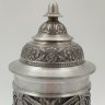 Купить Кружка пивная с крышкой, украшенная сценами по гравюрами Альбрехта Дюрера, олово, Германия, 1990-2020 гг.