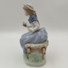 Купить Статуэтка "Девочка с птичкой", фарфор, роспись, NAO Porcelain, Испания, 1970-1990 гг.