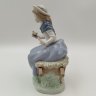 Купить Статуэтка "Девочка с птичкой", фарфор, роспись, NAO Porcelain, Испания, 1970-1990 гг.