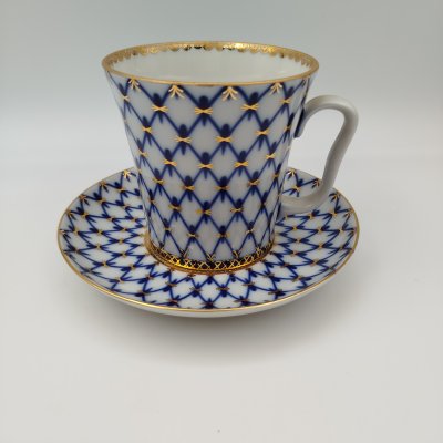 купить Бокал чайный "Кобальтовая сетка" (форма "Ленинградский"), автор рисунка А.А. Яцкевич, фарфор, деколь, золочение, Ленинградский фарфоровый завод (ЛФЗ), Российская Федерация, 1992-2001 гг.