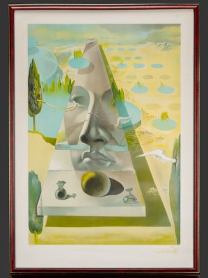 купить Литография по картине Сальвадора Дали "Явление лица Афродиты Книдской на фоне пейзажа", лист 124/295, бумага, печать, стекло, рама, Западная Европа, 1981 г.