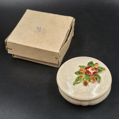 купить Шкатулка с цветочным декором и эффектом кракле, в коробке, керамика, роспись, картон, Европа, 1990-2010 гг.