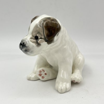 купить Статуэтка "Щенок", скульптор Е.М. Гуревич, фаянс, роспись, Конаковский фаянсовый завод им. М.И. Калинина (ЗиК Конаково), СССР, 1952-1958 гг.