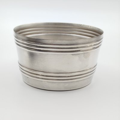 купить Икорница в форме кадки, мНЦ (медь-никель-цинк), Кольчугинский завод цветных металлов, СССР, 1960-1990 гг.