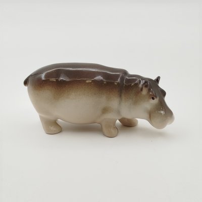 купить Статуэтка "Бегемотик Матильда", автор формы М.Ю. Никольская, фарфор, аэрография, Ленинградский фарфоровый завод (ЛФЗ), СССР, 1991-2005 гг.