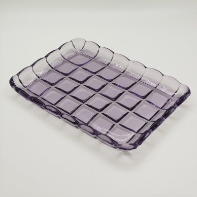 купить Поднос фиолетового оттенка с декором в виде квадратов, стекло, пресс, Стеклозавод «Неман», СССР, 1940-1960 гг.