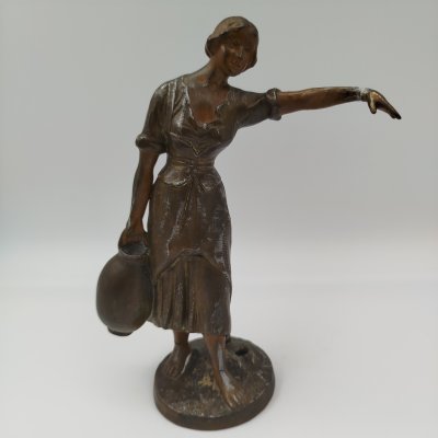 купить Статуэтка (основание лампы) "Девушка с ведром", металл, бронзирование, Западная Европа, 1900-1930 гг.