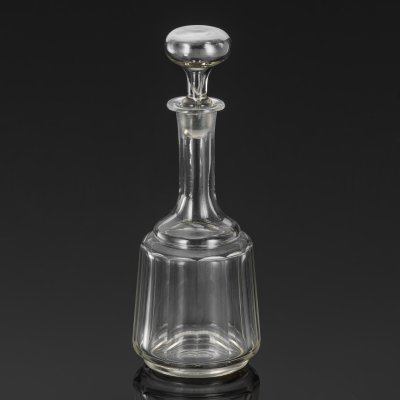 купить Графин с декором "грань во весь" (с линзой на дне), стекло, выдувание, гранение, Акционерное общество Мальцовских заводов, Российская империя, 1880-1917 гг.