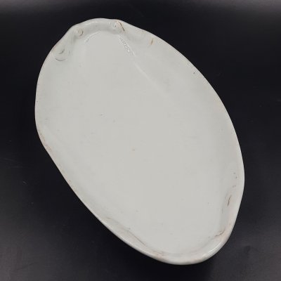 купить Блюдо сервировочное овальной формы, фарфор, золочение, Товарищество М.С. Кузнецова в Дулёво, Российская империя, 1864-1889 гг.