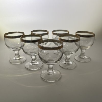 купить Набор рюмок на 7 персон с золотой каймой по краю, стекло, золочение, Россия, 2000-2010 гг.