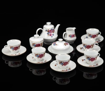 купить Сервиз чайный с цветочным декором на 6 персон (16 предметов), фарфор, деколь, золочение, Colditz (Кольдиц), ГДР, 1960-1980 гг.