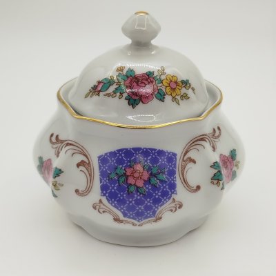 купить Сахарница с цветочным декором, фарфор, деколь, золочение, Bohemia (Neurohlau), Чехословакия, 1970-1990 гг.
