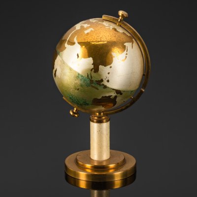 купить Сигаретница настольная "Глобус" на 25 сигарет, металл, золочение, Западная Европа, 1970-1990 гг.