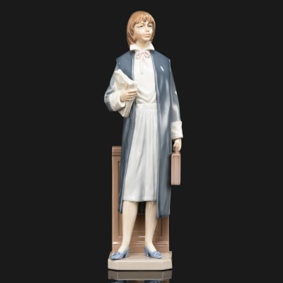 Купить Статуэтка "Учительница" ("Юрист"), фарфор, Lladro, Испания, 1996 г.