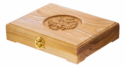 купить Футляр деревянный для 18 монет (слэб вишни, массив, покрытие: масло, воск)