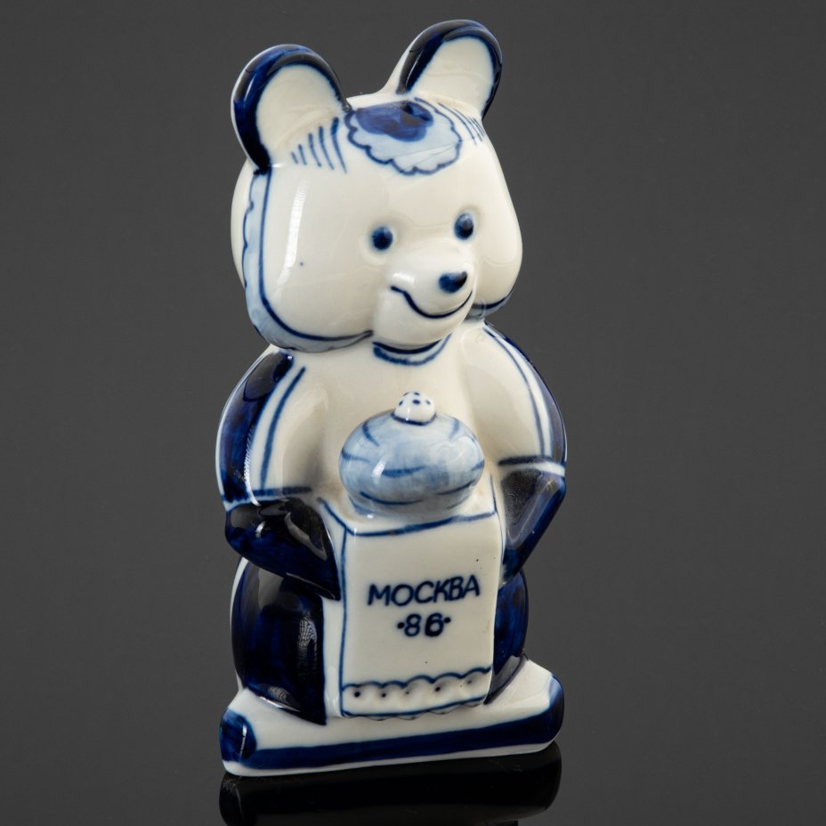 Купить Статуэтка "Мишка" (Москва 1986 г.), фарфор, роспись, Объединение «Гжель», СССР, 1986 г.