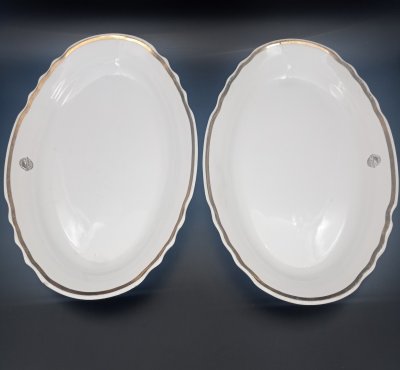 купить Комплект из 2 сервировочных блюд "Интурист", фарфор, золочение, надпись, Дулевский фарфоровый завод (Дулёво), СССР, 1968-1991 гг.