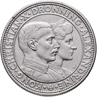 купить Дания 2 кроны 1923 "Серебряная свадьба Кристиана X и Александрины"