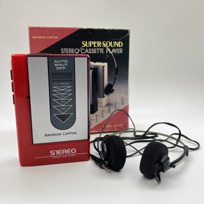 купить Кассетный плеер с наушниками, Bahman, модель NS 886, пластик, металл, картон, Китай, 1970-1990 гг.