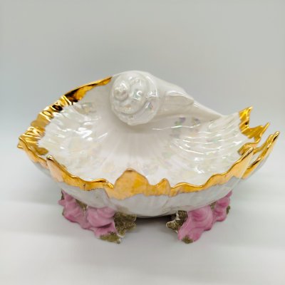 купить Конфетница "Ракушка", ("Морская раковина"), фарфор, роспись, люстр, золочение, Городницкий фарфоровый завод, Россия, 1970-2000 гг.