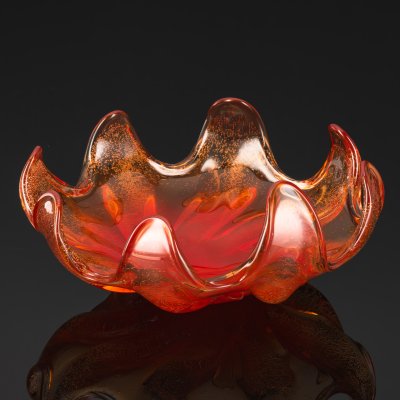 купить Фруктовница оранжевого оттенка, предположительно Львовская керамико-скульптурная фабрика (ЛКСФ), цветное стекло, гутная техника, бульгазе, СССР, 1960-1980 гг.