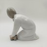 Купить Статуэтка "Девочка с тапками", автор Vicente Martinez, фарфор, роспись, Lladro, Испания, 1970-1990 гг.