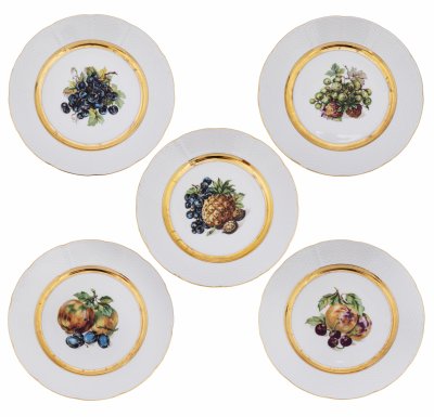 Купить Набор десертных тарелок на пять персон с декором "Фрукты", фарфор, деколь, золочение, фабрика "Thun", Чехословакия, 1947 г.