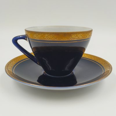 купить Пара кофейная с орнаментом в виде дубовых листьев, форма "Утро", фарфор, крытье кобальтом, золочение, Ленинградский фарфоровый завод (ЛФЗ), СССР, 1970-1992 гг.