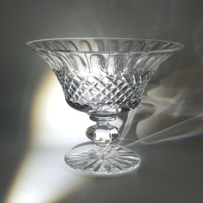 купить Ваза на фигурной ножке, хрусталь, алмазная грань, Гусевской хрустальный завод (Гусь-Хрустальный), СССР, 1979-1980 гг.