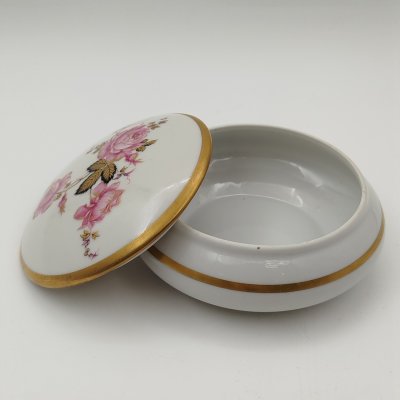 купить Шкатулка круглой формы, украшенная изображением роз, фарфор, деколь, золочение, Limoges, Франция, 1950-1970 гг.