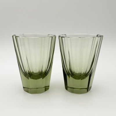 купить Набор из 2 граненых стопок зеленого оттенка, цветное стекло, Val Saint Lambert, Бельгия, 1957-1970 гг.