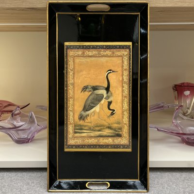 купить Поднос прямоугольной формы, c репродукцией картины эпохи Великих Моголов, изображающей цапель, металл, краска, печать, Азия, 1980-2010 гг.