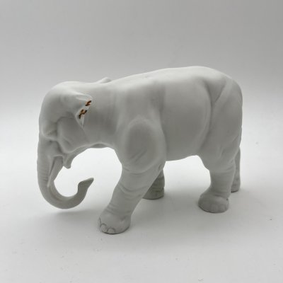 купить Статуэтка "Слоник с опущенным вниз хоботом", фарфор, Европа, 1960-1980 гг.